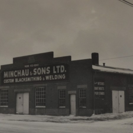 The Minchau blacksmith shop in 1980, just after it had closed. [City of Edmonton Archives, EA-289-81]